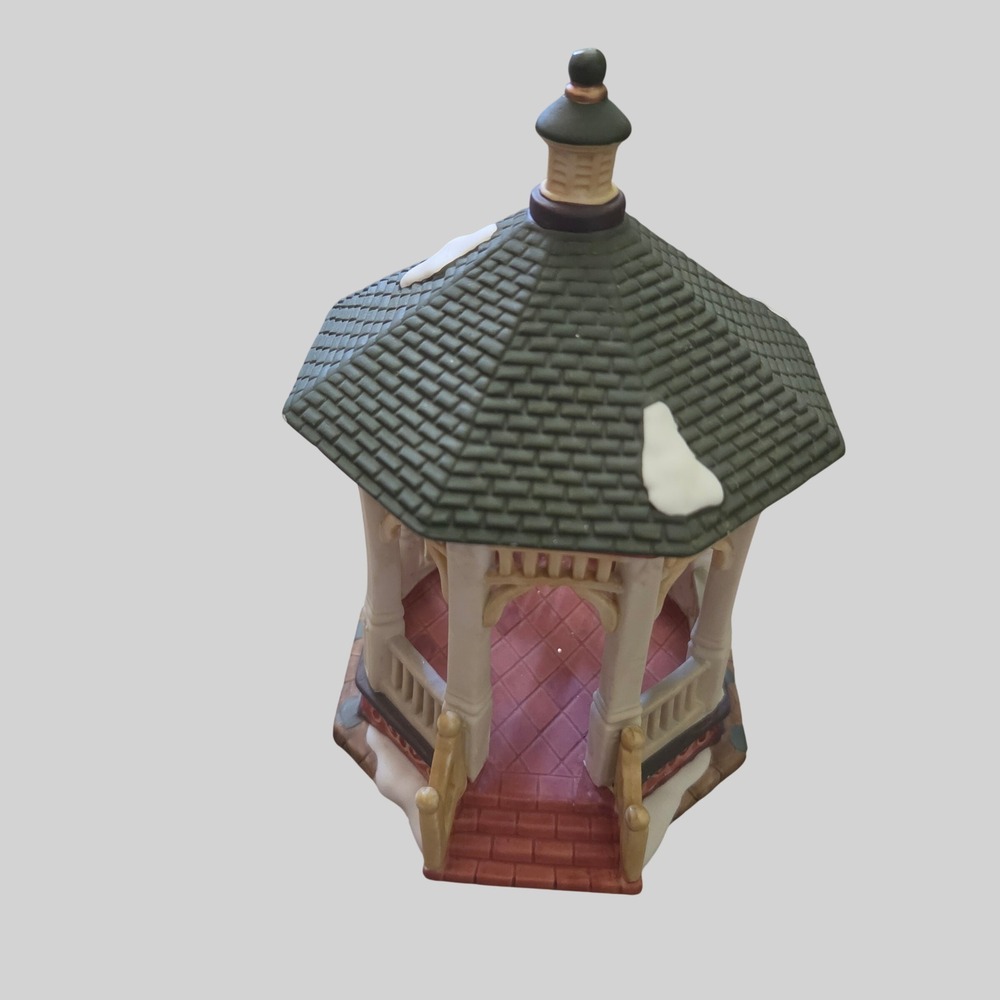 Porcelain Christmas Village Gazebo Snow Accents M0701A Holiday Decor Unmarked
